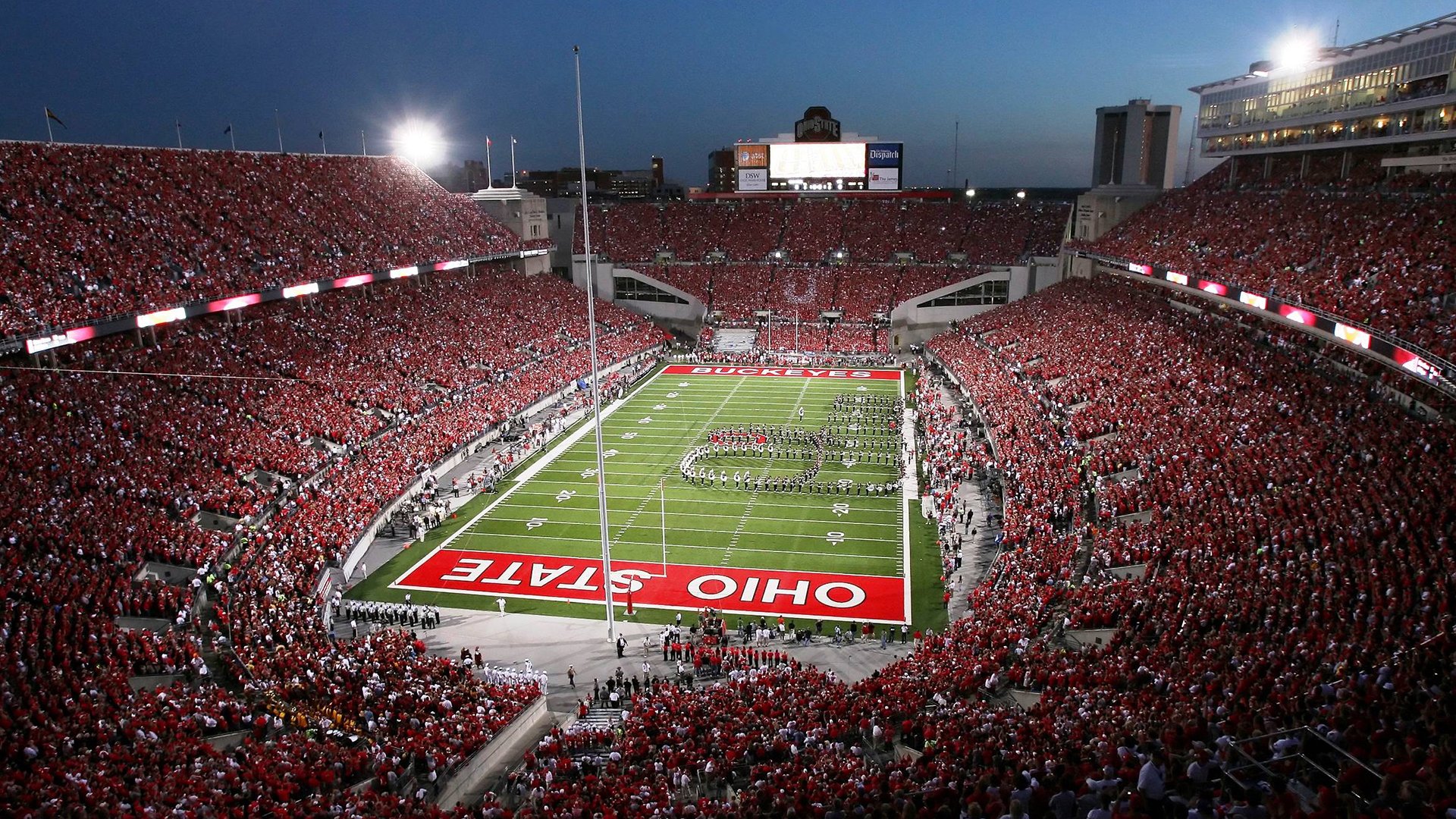 包含又见绝平！利物浦与曼城鏖战至终场，欧文读秒救主的词条